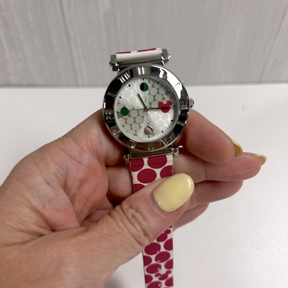 Official Disney Parks wristwatch - Picture 8 of 8